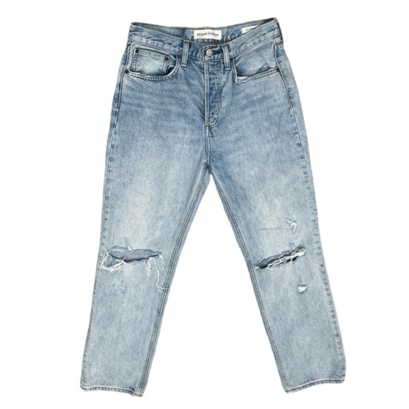 Aritzia Denim Forum Light Blue Distressed High Rise Loose Jeans | Size 26/29L - Picture 9 of 16